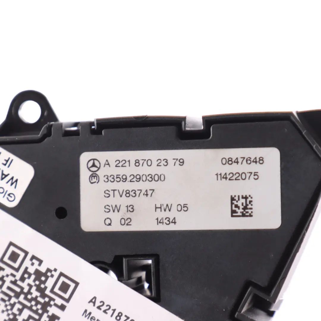 Switch Panel Front Left N/S Memory Ventilated to Mercedes W221 Seat with Part number A2218702379 Mercedes W221 Seat Switch Panel Front Left N/S Memory Ventilated - SKU RHD-A2218702379 - Part number A2218702379
