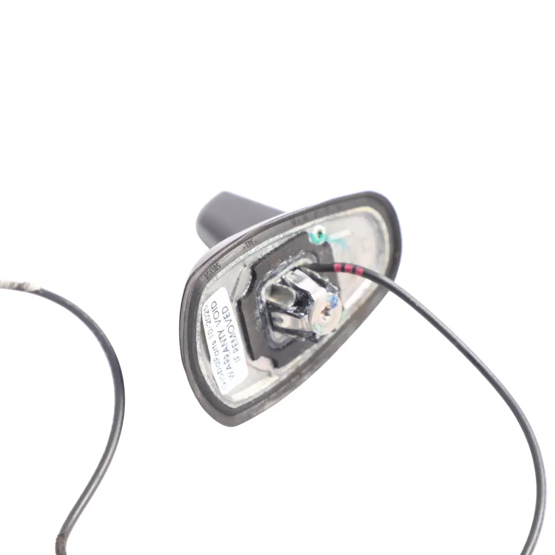 Mercedes A207 Cabrio Antena Tylna Środkowa Czarny Obsydian 197 - SKU A2219056600-OB - Numer Części A2219056600