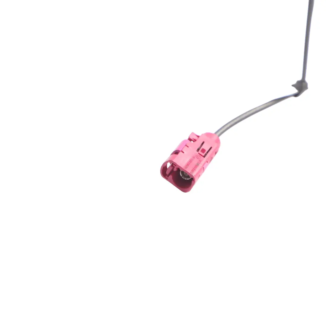 Mercedes A207 Cabrio Antena Tylna Środkowa Czarny Obsydian 197 - SKU A2219056600-OB - Numer Części A2219056600