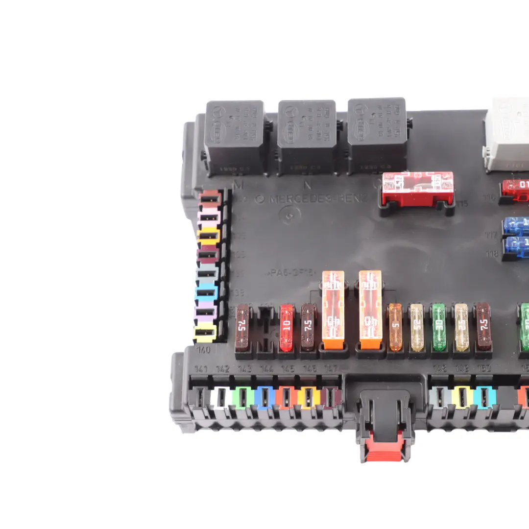 Fuse Relay Box Control Unit A2219067000 to Mercedes CL C216 W221 Rear with Part number A2219067100 Mercedes CL C216 W221 Rear Fuse Relay Box Control Unit A2219067000 - SKU A2219067100 - Part number A2219067100