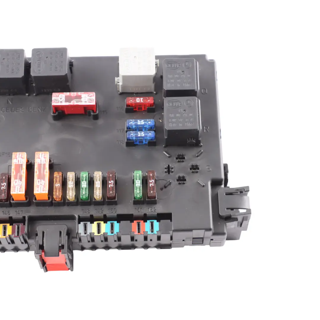 Fuse Relay Box Control Unit A2219067000 to Mercedes CL C216 W221 Rear with Part number A2219067100 Mercedes CL C216 W221 Rear Fuse Relay Box Control Unit A2219067000 - SKU A2219067100 - Part number A2219067100