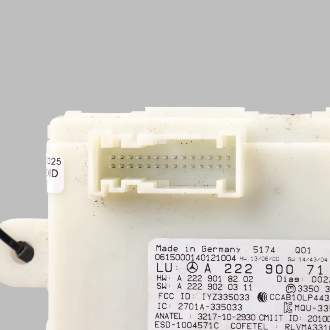 Keyless Go Entry Module Control Unit ECU to Mercedes W205 W222 with Part number A2229007111 Mercedes W205 W222 Keyless Go Entry Module Control Unit ECU - SKU A2229007111 - Part number A2229007111