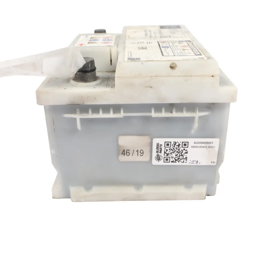AGM Accumulator Battery 35Ah 480A 12V to Mercedes W204 W212 with Part number A2305410001 Mercedes W204 W212 AGM Accumulator Battery 35Ah 480A 12V - SKU A2305410001 - Part number A2305410001