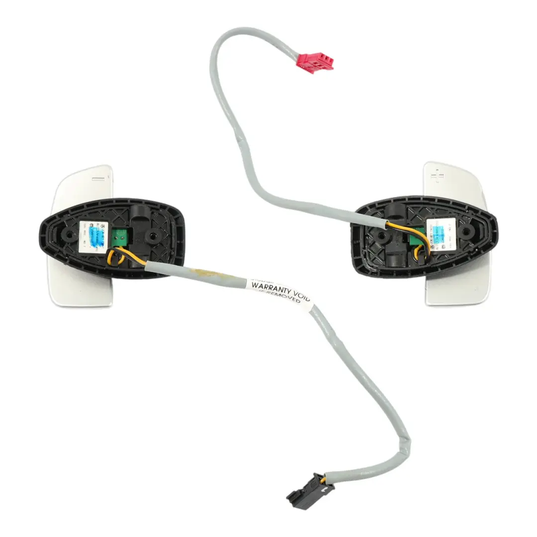 Paddle Shift Plus/Minus Set X2 para Mercedes W204 Volante con número de pieza A2308217451 Mercedes W204 Volante Paddle Shift Plus/Minus Set X2 - SKU A2308217451 - Número de pieza A2308217451