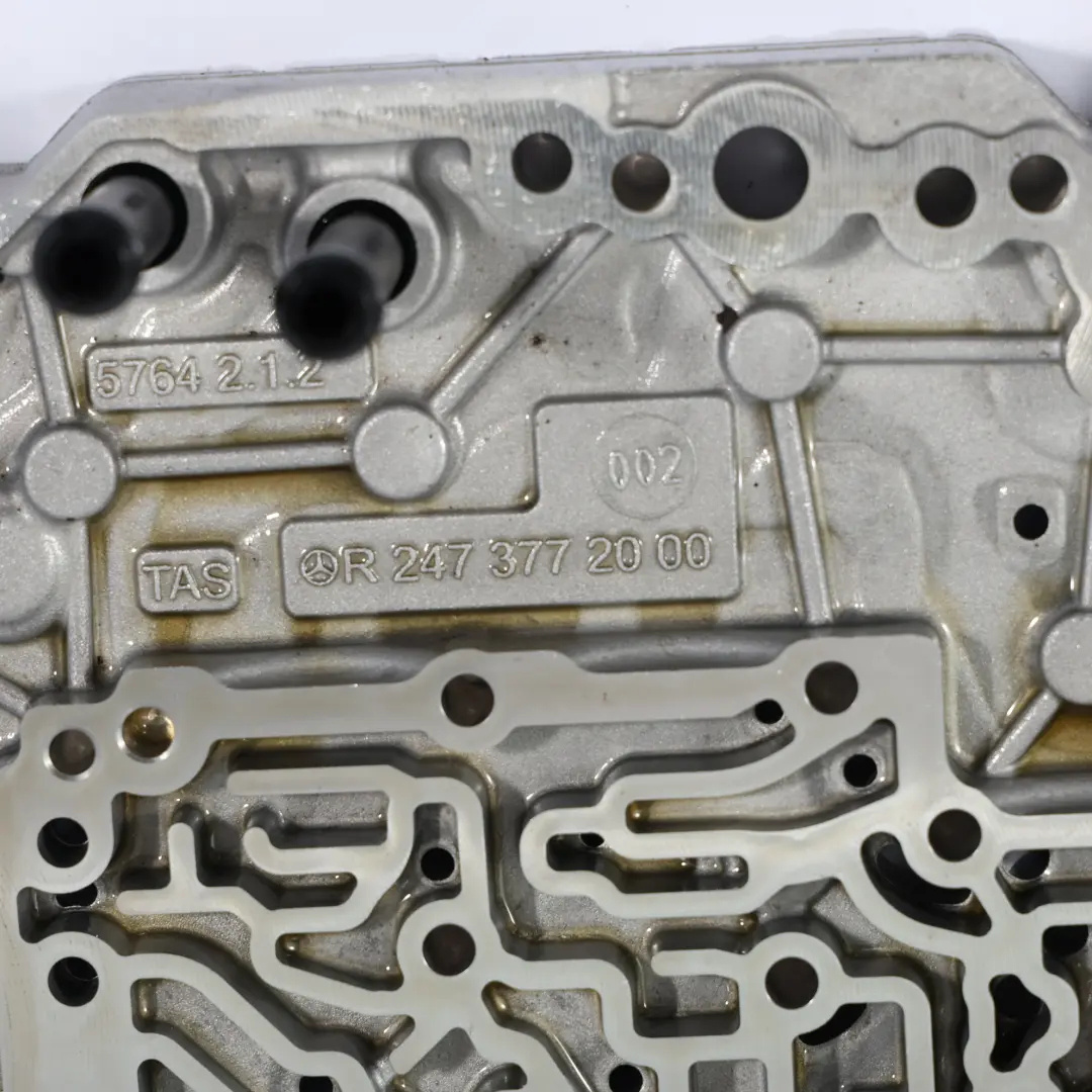 Mecatrónica Unidad De Control Caja De Cambios Automática 724 para Mercedes W177 W247 con número de pieza A2473701802 Mercedes W177 W247 Mecatrónica Unidad De Control Caja De Cambios Automática 724 - SKU A2473701802 - Número de pieza A2473701802