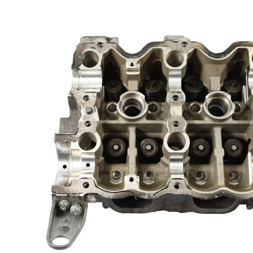 Mercedes W204 W212 Culata Parte Inferior Izquierda M272 V6 - SKU A2720106520 - Número de pieza A2720106520