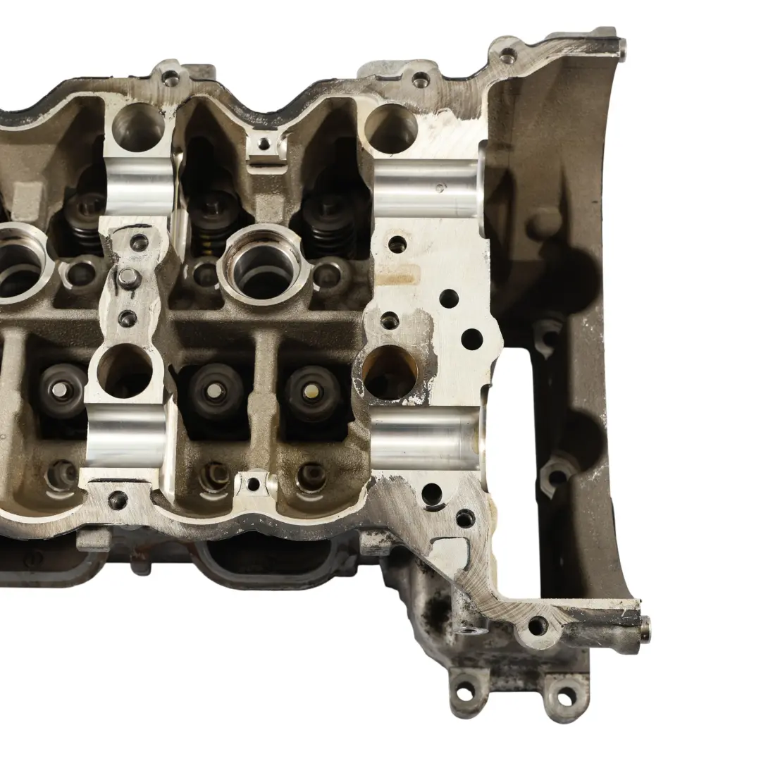 Mercedes W204 W212 Cylinder Head Lower Part Left N/S M272 V6 - SKU A2720106520 - Part number A2720106520
