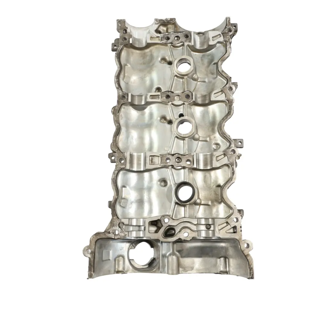 Couvercle Supérieur De Culasse Droit M272 V6 pour Mercedes W204 W212 à propos du numéro de pièce A2720106620 Mercedes W204 W212 Couvercle Supérieur De Culasse Droit M272 V6 - SKU A2720106620-1 - Numéro de pièce A2720106620