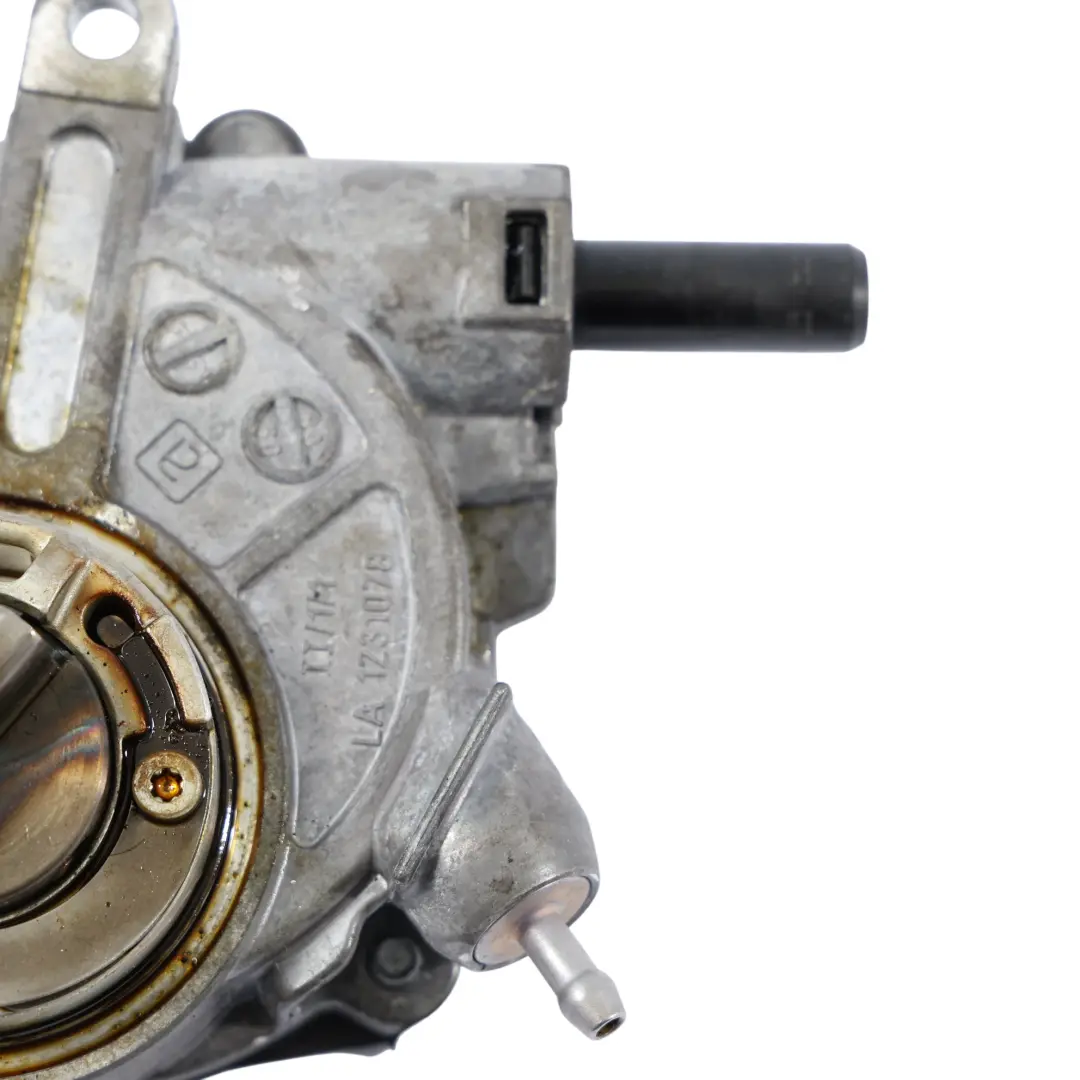 Bomba De Vacío M272 Motor Gasolina para Mercedes W204 W212 W221 con número de pieza A2722300565 Mercedes W204 W212 W221 Bomba De Vacío M272 Motor Gasolina - SKU A2722300565 - Número de pieza A2722300565