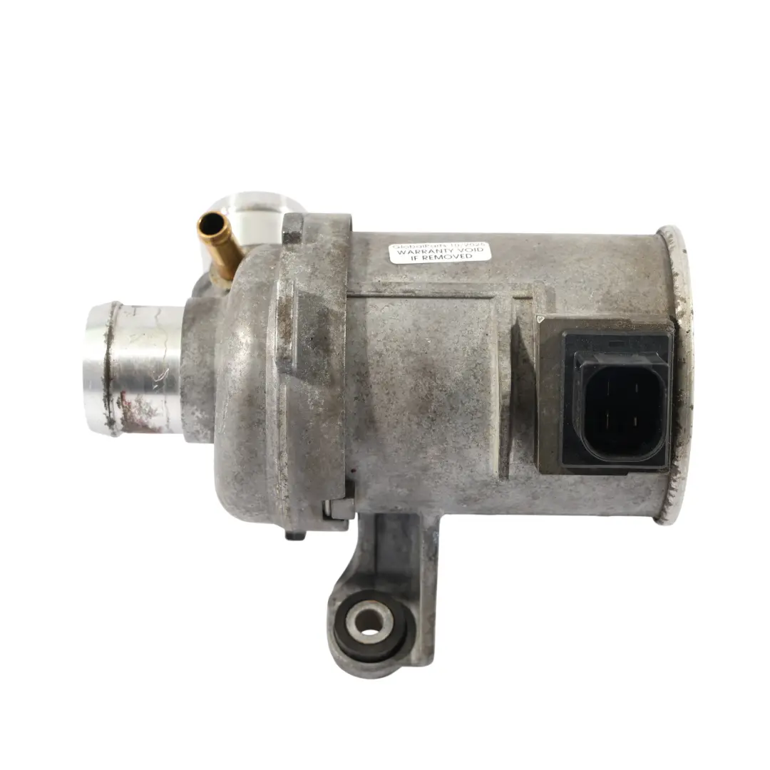 W274 Water Pump Coolant Colling Pump to Mercedes W205 with Part number A2742000207 Mercedes W205 W274 Water Pump Coolant Colling Pump - SKU A2742000207 - Part number A2742000207