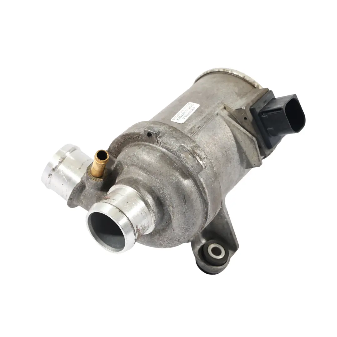 W274 Pompe À Eau De Refroidissement pour Mercedes W205 à propos du numéro de pièce A2742000207 Mercedes W205 W274 Pompe À Eau De Refroidissement - SKU A2742000207 - Numéro de pièce A2742000207