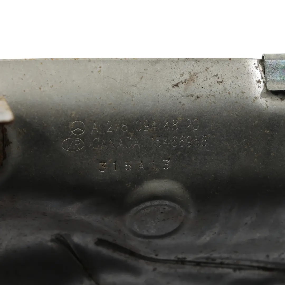 M278 Osłona Panel Termiczny Prawy do Mercedes W166 o numerze A2780944820 Mercedes W166 M278 Osłona Panel Termiczny Prawy - SKU A2780944820 - Numer Części A2780944820