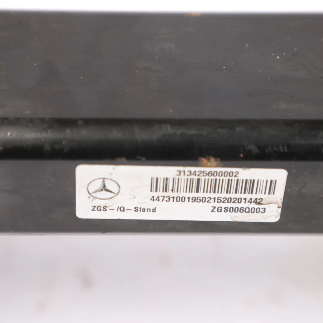 Towbar Towing Hitch Trailer Tow Bar Mechanism to Mercedes W447 with Part number A4473100195 Mercedes W447 Towbar Towing Hitch Trailer Tow Bar Mechanism - SKU A4473100195 - Part number A4473100195