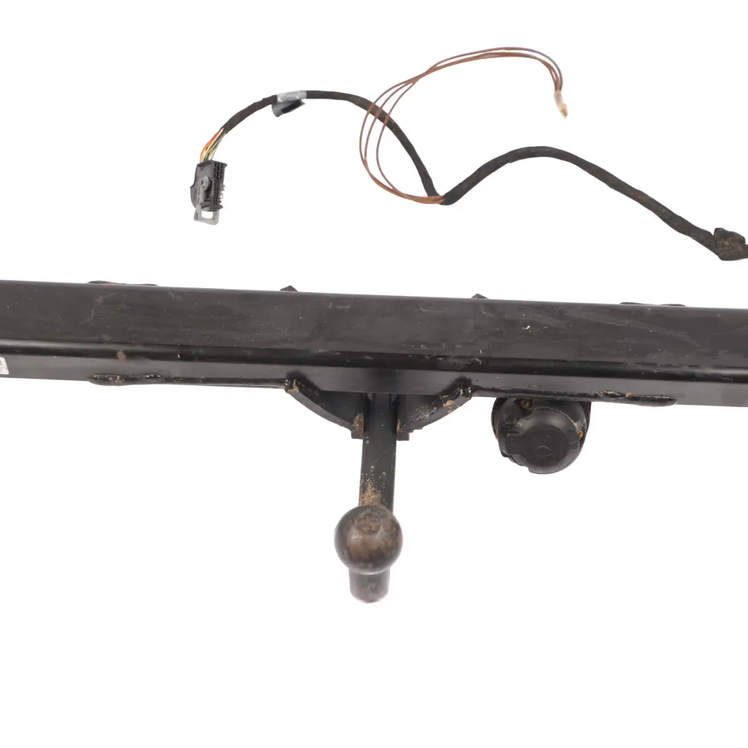 Towbar Towing Hitch Trailer Tow Bar Mechanism to Mercedes W447 with Part number A4473100195 Mercedes W447 Towbar Towing Hitch Trailer Tow Bar Mechanism - SKU A4473100195 - Part number A4473100195