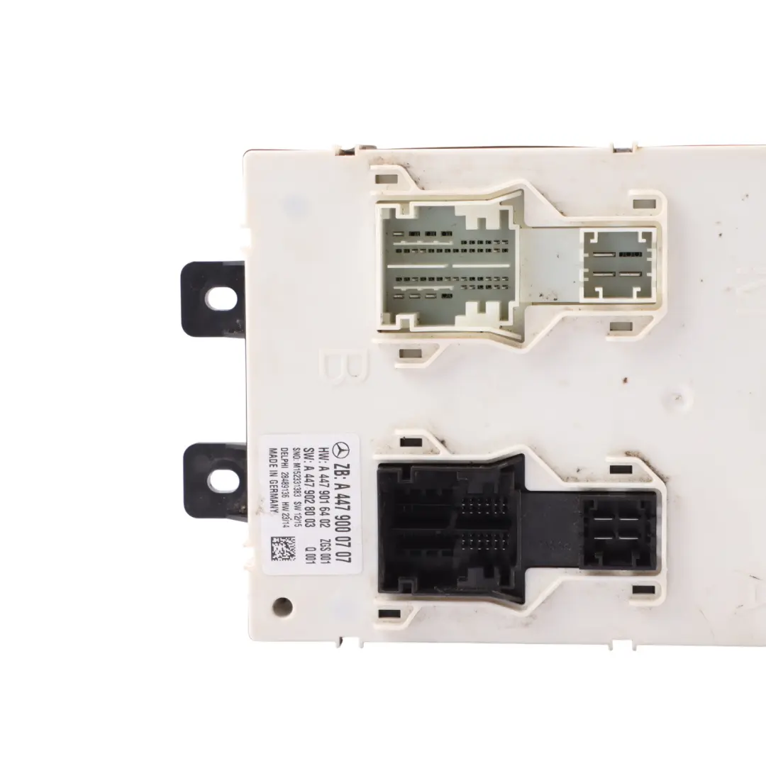 Fuse Box Relay Control Unit Module to Mercedes Vito W447 with Part number A4479000707 Mercedes Vito W447 Fuse Box Relay Control Unit Module - SKU A4479000707 - Part number A4479000707