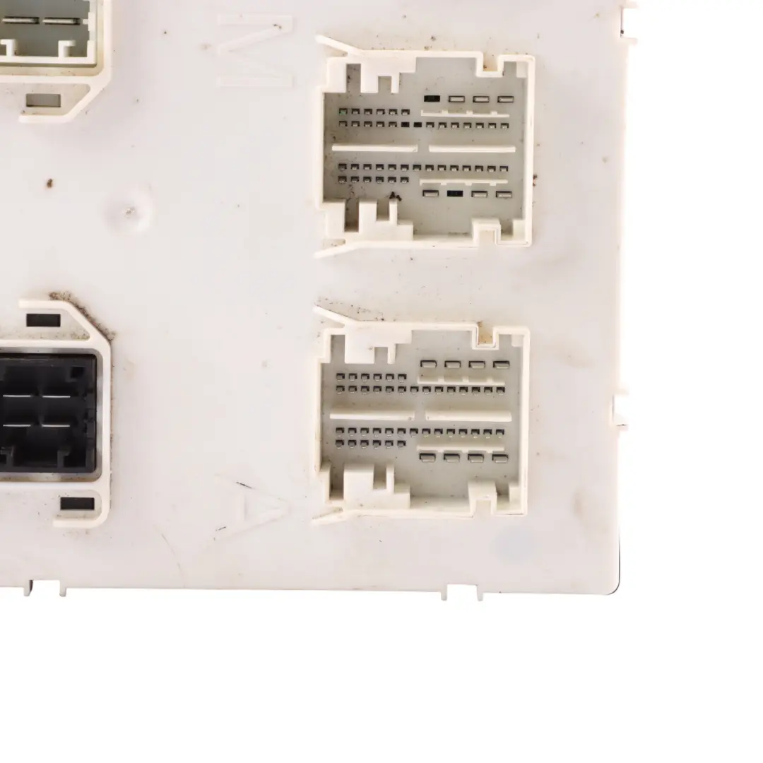 Mercedes Vito W447 Fuse Box Relay Control Unit Module - SKU A4479000707 - Part number A4479000707