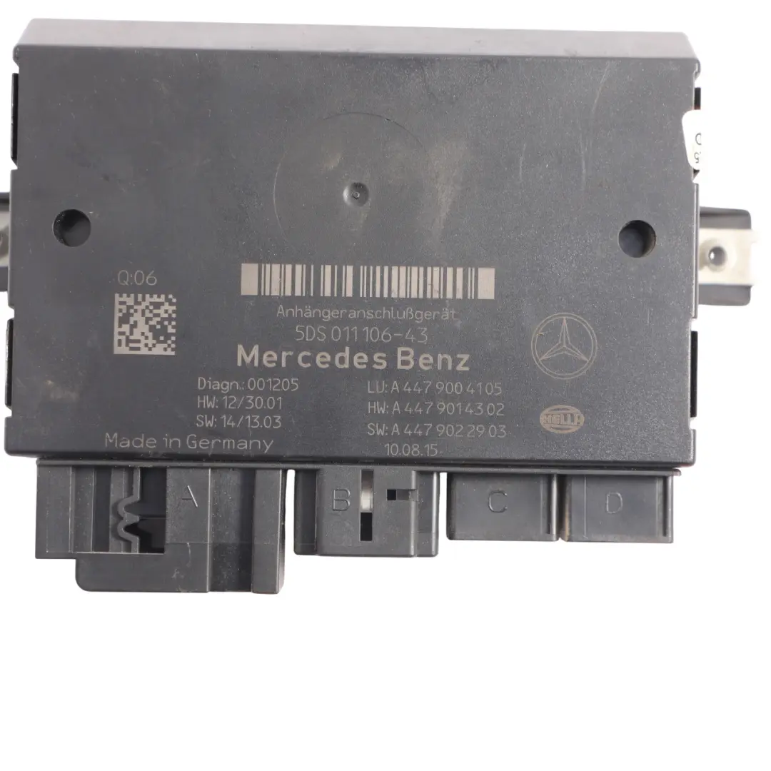 Tow Bar Towing Control Module Unit ECU to Mercedes W447 with Part number A4479004105 Mercedes W447 Tow Bar Towing Control Module Unit ECU - SKU A4479004105 - Part number A4479004105