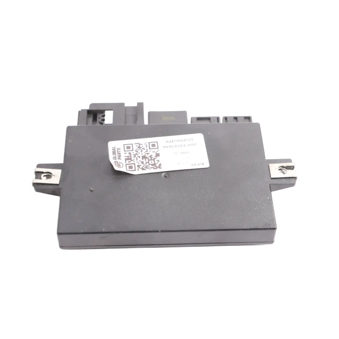 Tow Bar Towing Control Module Unit ECU to Mercedes W447 with Part number A4479004105 Mercedes W447 Tow Bar Towing Control Module Unit ECU - SKU A4479004105 - Part number A4479004105