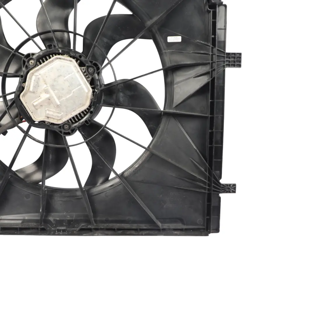 Radiator Fan Engine Cooling Unit A0999063902 to Mercedes Vito W447 Sprinter W910 with Part number A4479060412 Mercedes Vito W447 Sprinter W910 Radiator Fan Engine Cooling Unit A0999063902 - SKU A4479060412 - Part number A4479060412