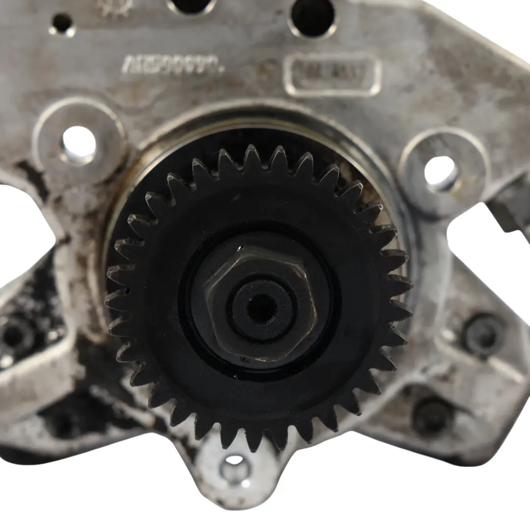 Pompe À Carburant Haute Pression OM642 pour Mercedes W204 C207 X164 W639 à propos du numéro de pièce A6420701001 Mercedes W204 C207 X164 W639 Pompe À Carburant Haute Pression OM642 - SKU A6420701001 - Numéro de pièce A6420701001