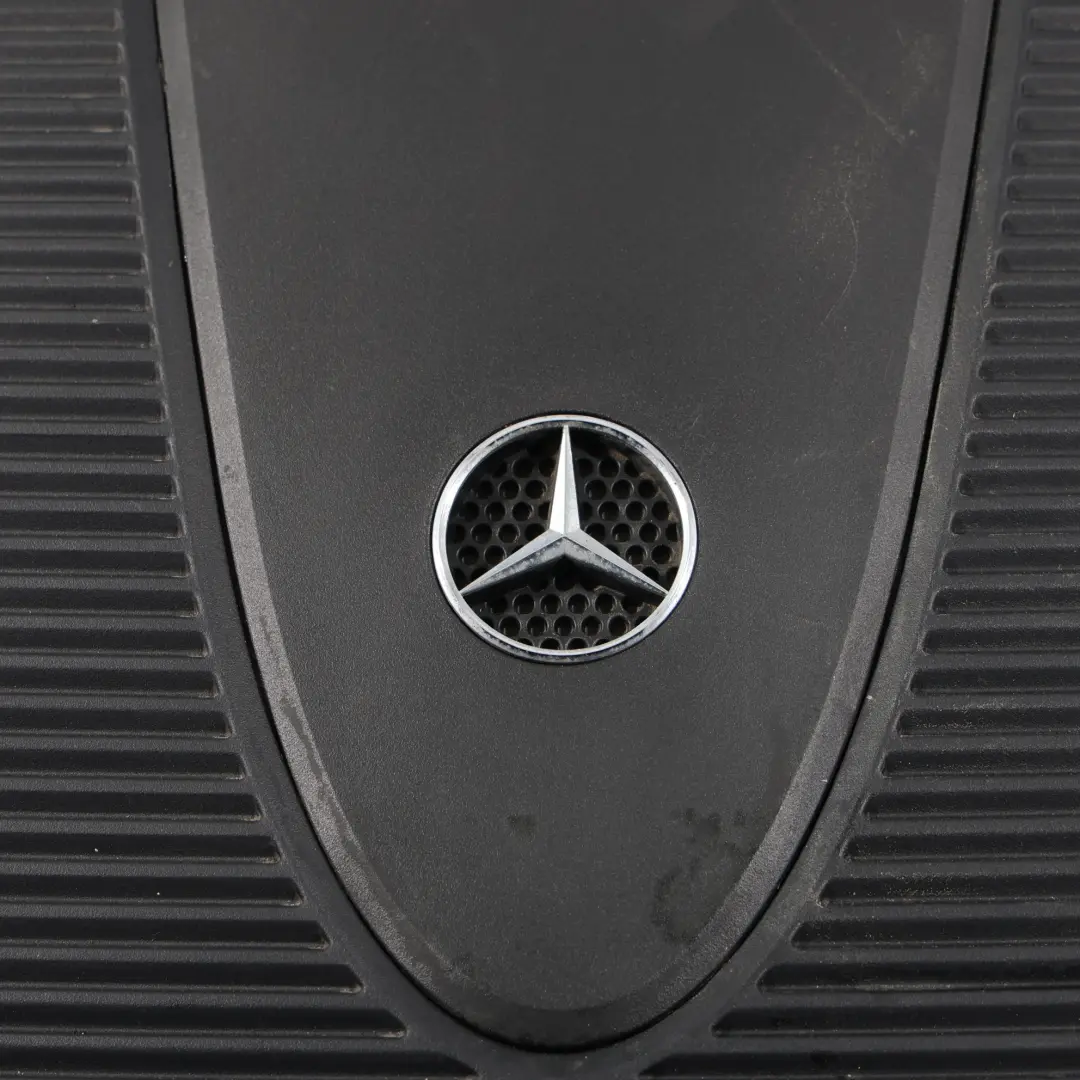 Pannello Copertura Isolamento Motore OM646 Diesel per Mercedes W203 W209 con numero di parte A6460102367 Mercedes W203 W209 Pannello Copertura Isolamento Motore OM646 Diesel - SKU A6460102367-2 - Numero di parte A6460102367