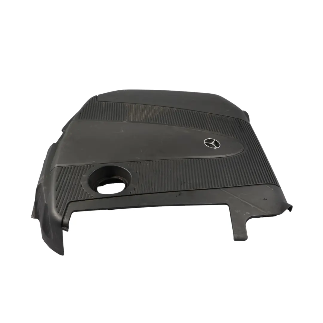 Pannello Copertura Isolamento Motore OM646 Diesel per Mercedes W203 W209 con numero di parte A6460102367 Mercedes W203 W209 Pannello Copertura Isolamento Motore OM646 Diesel - SKU A6460102367-2 - Numero di parte A6460102367