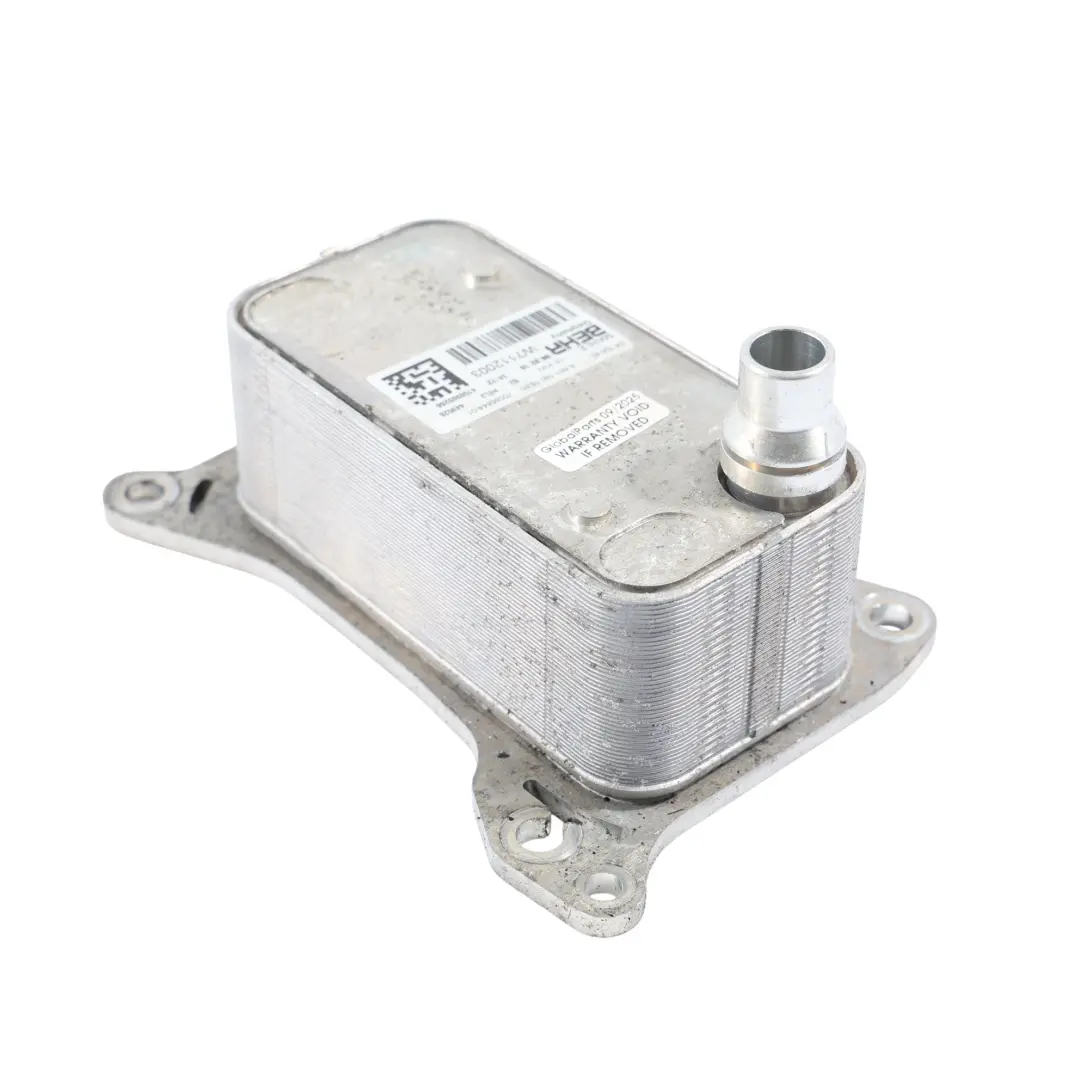 Scambiatore Di Calore Radiatore Olio per Mercedes C117 W176 con numero di parte A6511801065 Mercedes C117 W176 Scambiatore Di Calore Radiatore Olio - SKU A6511801065 - Numero di parte A6511801065