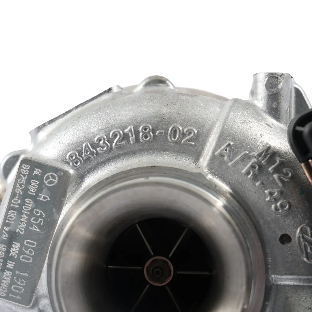 Mercedes X253 Turbocompresor OM654 Motor Diesel A6540901901 - SKU A6540907401 - Número de pieza A6540907401