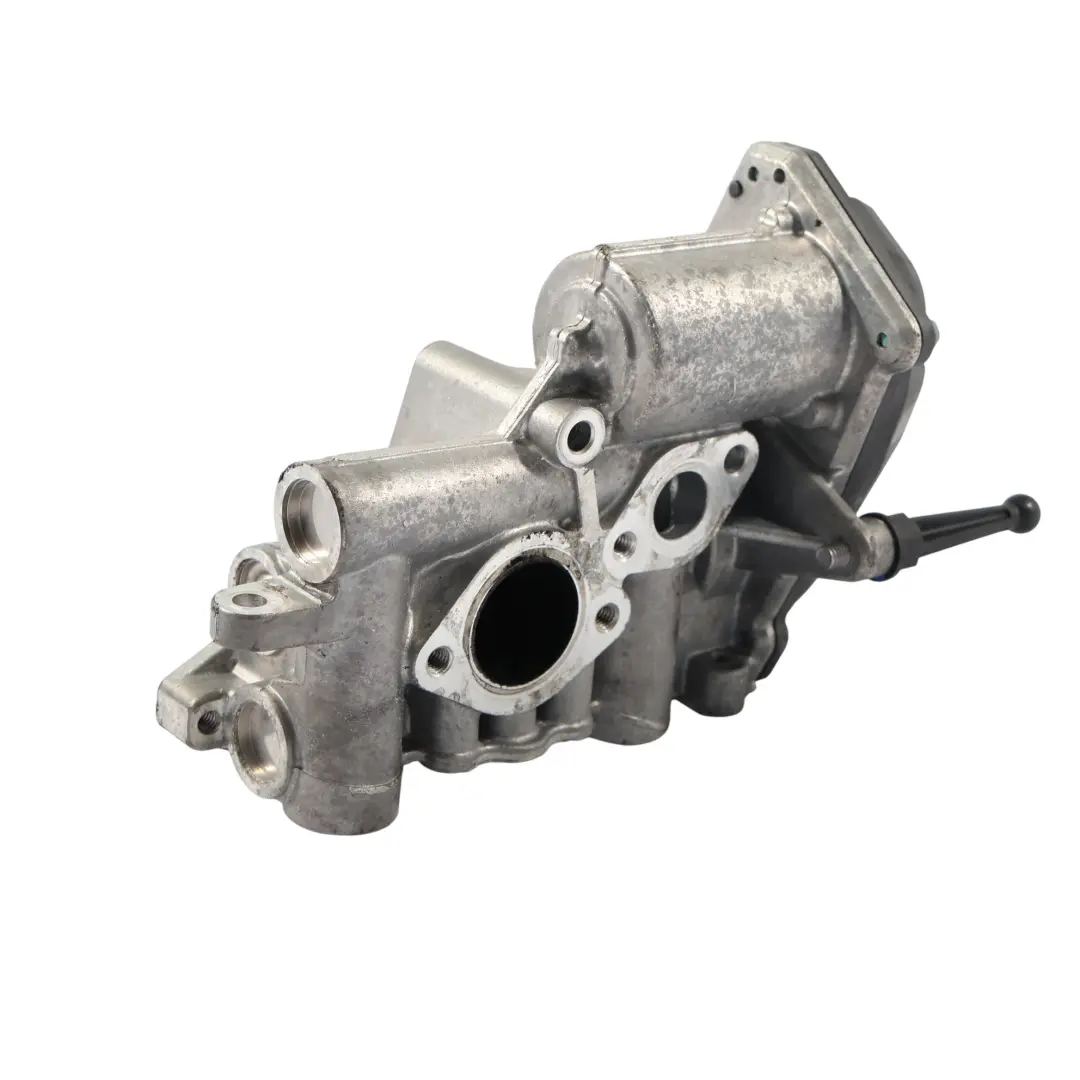 OM654 EGR Refroidisseur de recirculation gaz pour Mercedes W213 Diesel à propos du numéro de pièce A6541400060 Mercedes W213 Diesel OM654 EGR Refroidisseur de recirculation gaz - SKU a6541400060 - Numéro de pièce A6541400060