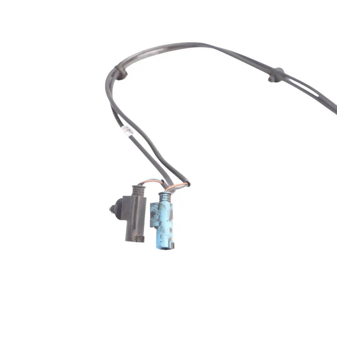 Czujnik Domknięcia Maski A9065401345 do Mercedes W906 o numerze A9065403045 Mercedes W906 Czujnik Domknięcia Maski A9065401345 - SKU A9065403045-1 - Numer Części A9065403045