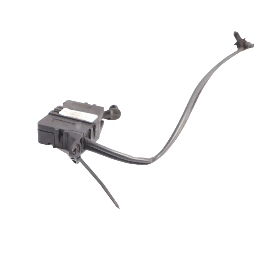 Mercedes W906 Czujnik Domknięcia Maski A9065401345 - SKU A9065403045-1 - Numer Części A9065403045