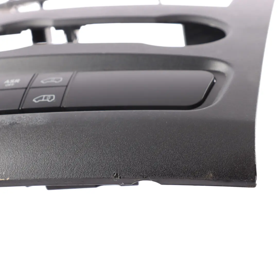 Cruscotto Anteriore Pannello Centrale Rivestimento per Mercedes Sprinter W906 con numero di parte A9066800017 Mercedes Sprinter W906 Cruscotto Anteriore Pannello Centrale Rivestimento - SKU A9066800017 - Numero di parte A9066800017