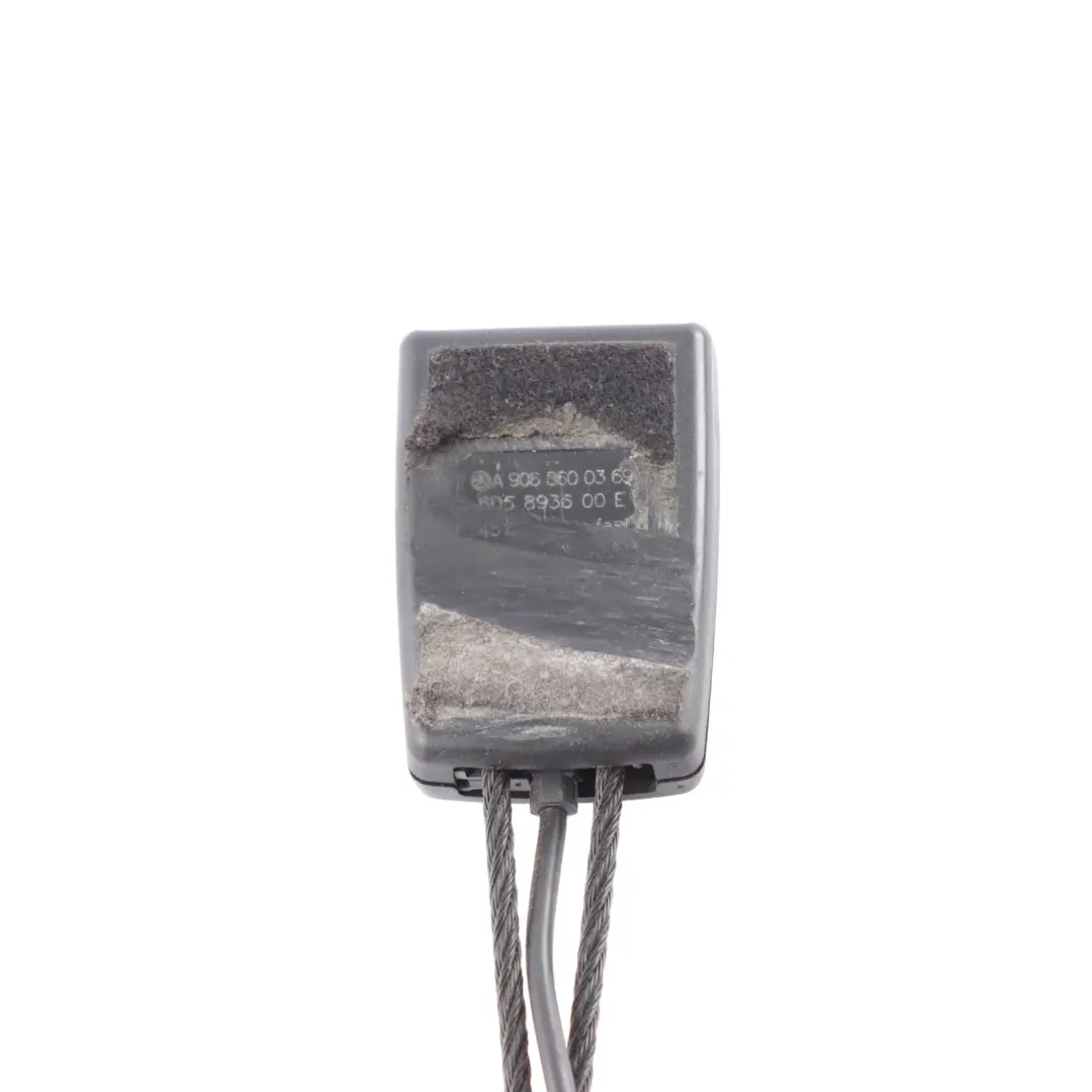 Mercedes W906 Hebilla Cinturón Seguridad Delantero Izquierdo - SKU A9068600369-1 - Número de pieza A9068600369