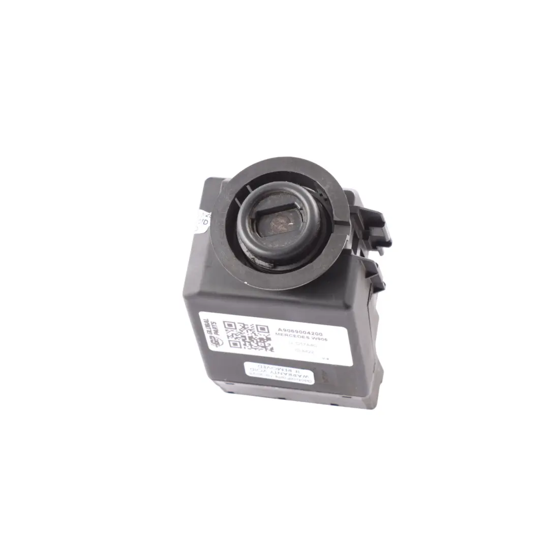 Key Reader Ignition Switch Lock Control Unit to Mercedes Sprinter W906 with Part number A9069004200 Mercedes Sprinter W906 Key Reader Ignition Switch Lock Control Unit - SKU A9069004200 - Part number A9069004200