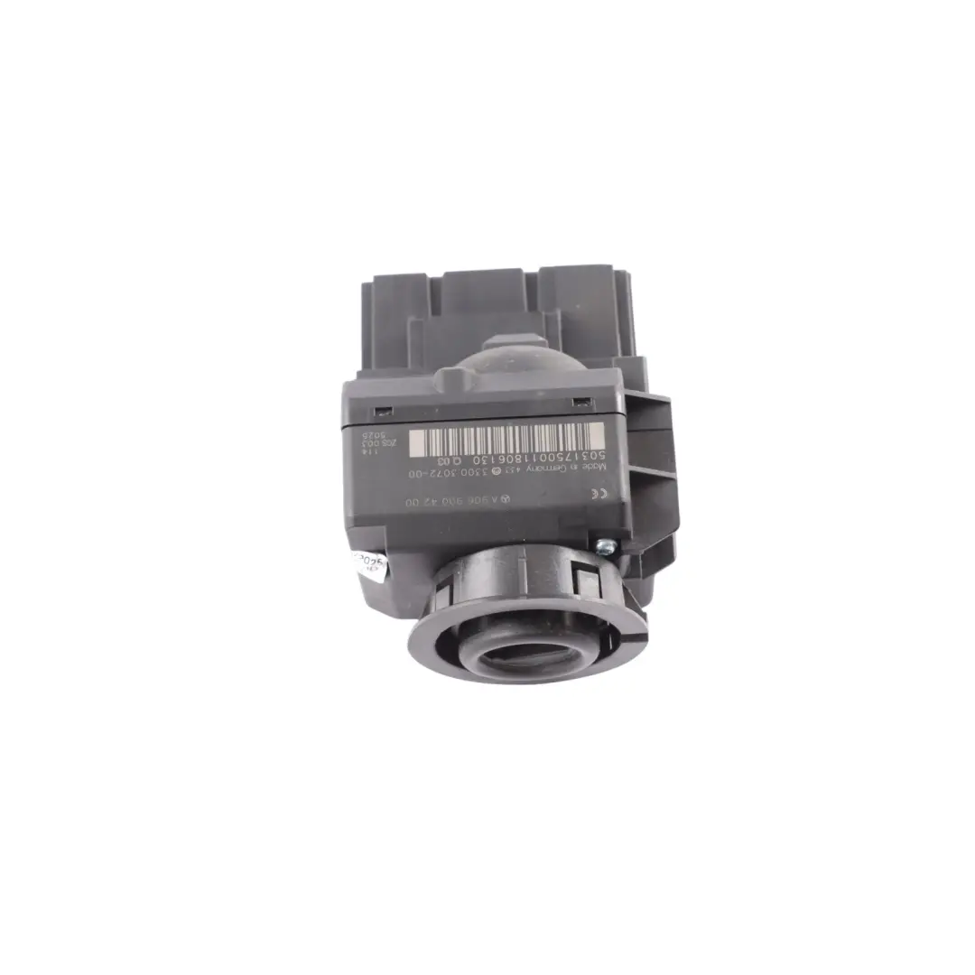 Key Reader Ignition Switch Lock Control Unit to Mercedes Sprinter W906 with Part number A9069004200 Mercedes Sprinter W906 Key Reader Ignition Switch Lock Control Unit - SKU A9069004200 - Part number A9069004200