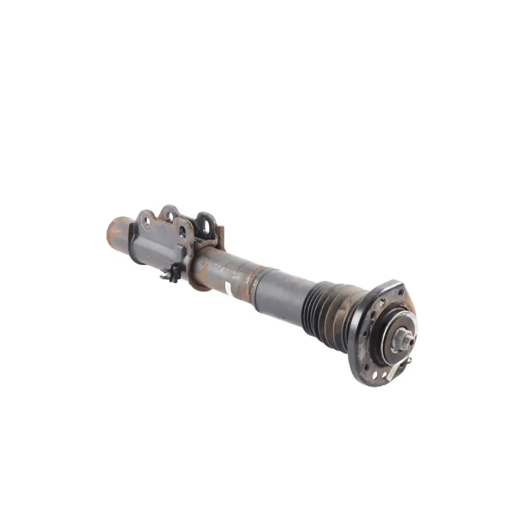 W907 Federbein Vorne Links Rechts Stoßdämpfer für Mercedes mit Teilenummer A9073206001 Mercedes W907 Federbein Vorne Links Rechts Stoßdämpfer - SKU A9073206001 - Teilenummer A9073206001