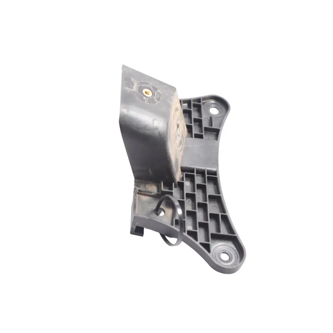 W907 Porta Anteriore Staffa Interno Destro A9077220200 per Mercedes Sprinter con numero di parte A9077220300 Mercedes Sprinter W907 Porta Anteriore Staffa Interno Destro A9077220200 - SKU A9077220300 - Numero di parte A9077220300