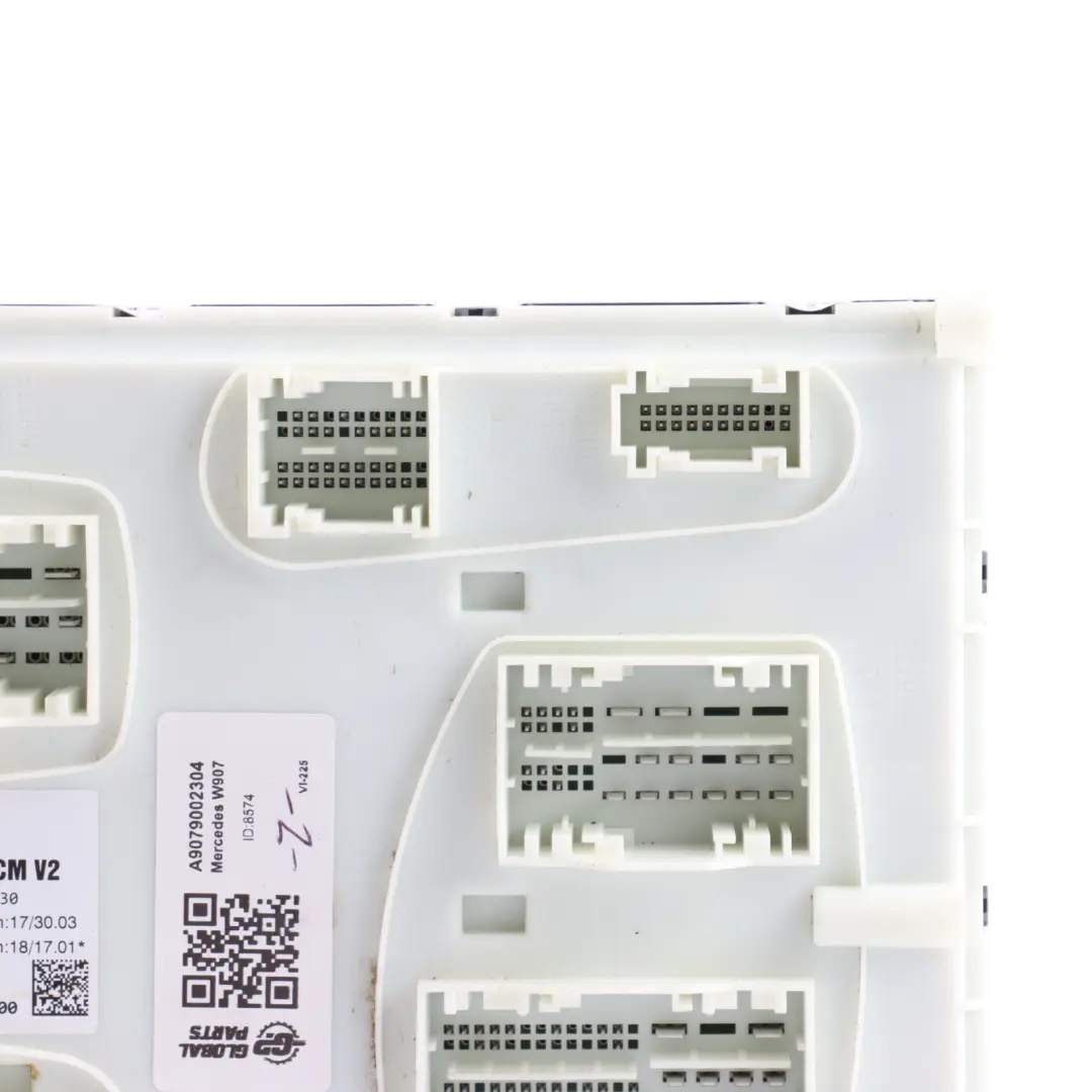 Mercedes Sprinter W907 W910 BCM Body Control Module Unit ECU - SKU A9079002304 - Part number A9079002304