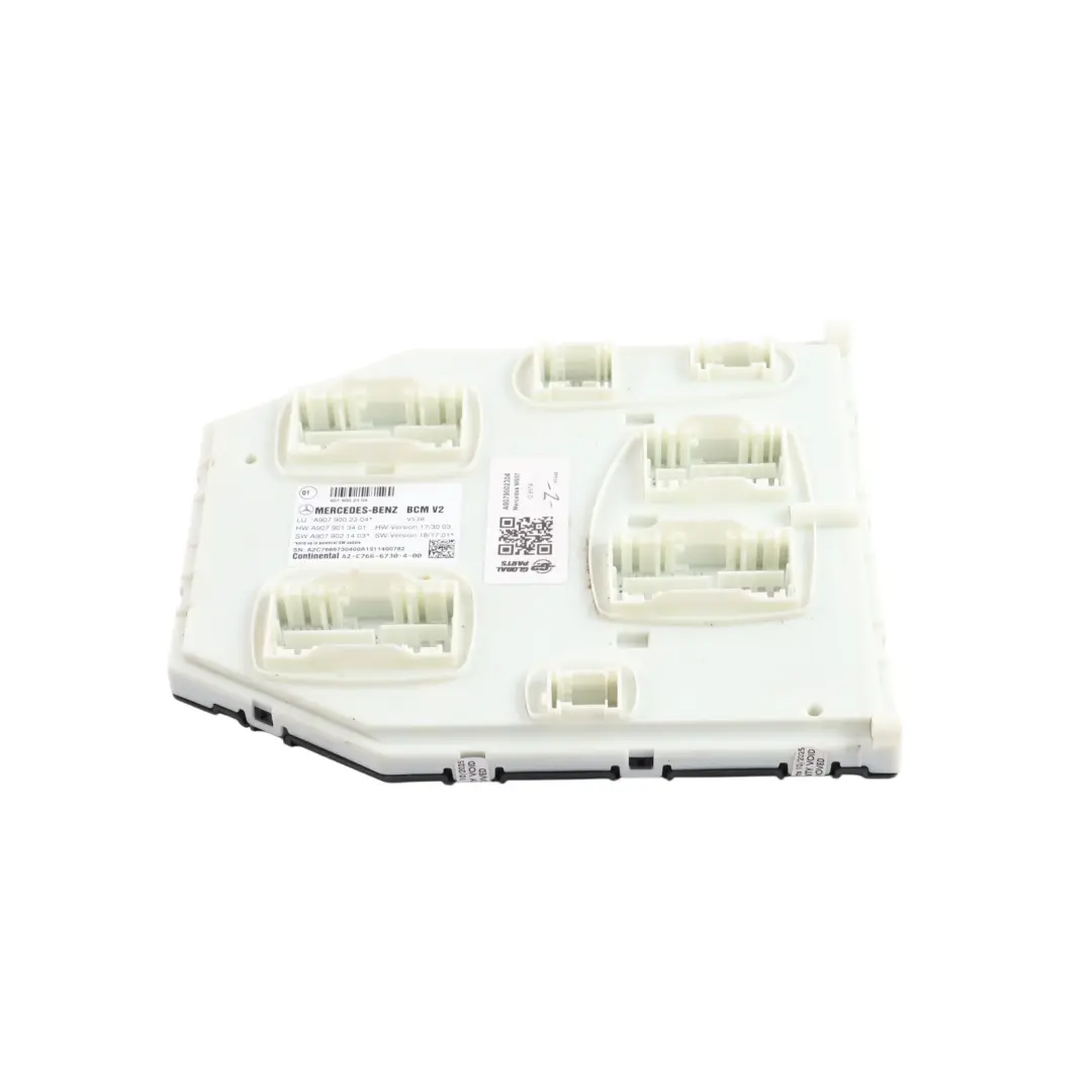 Mercedes Sprinter W907 W910 BCM Body Control Module Unit ECU - SKU A9079002304 - Part number A9079002304