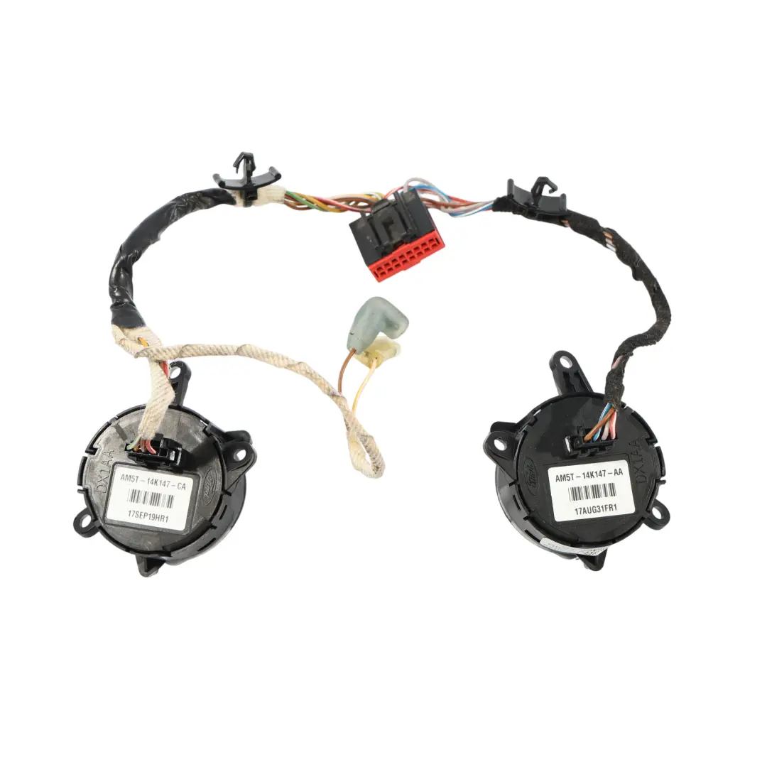 Ford Transit Mk8 Volante Multifunción Botones 4 Pin SET AM5T-14K147-CA - SKU AM5T14K147CA-1 - Número de pieza AM5T14K147CA-1