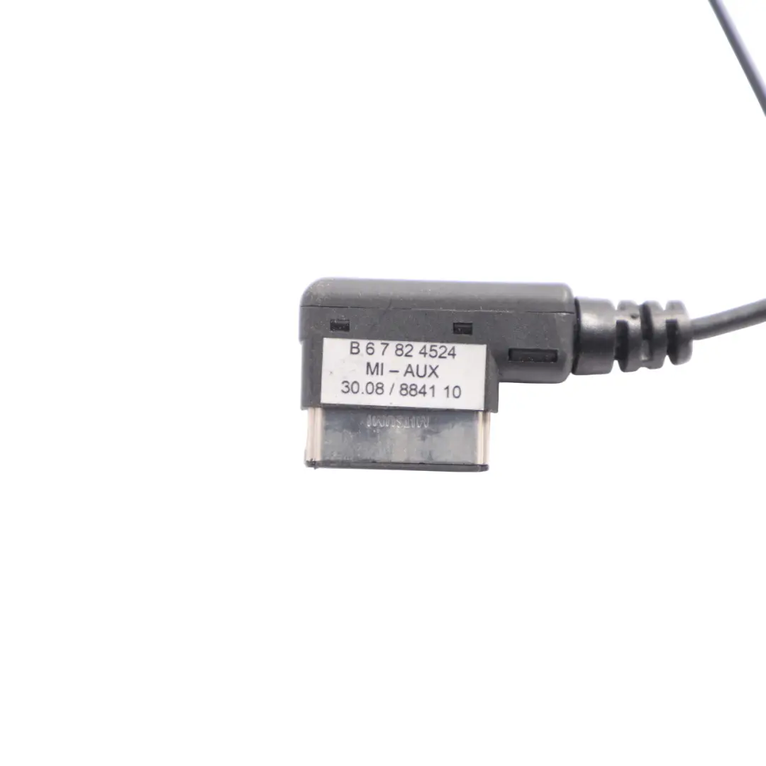 Cable De Interfaz Multimedia De Conexión MI AUX Cableado para Mercedes W164 con número de pieza B67824524 Mercedes W164 Cable De Interfaz Multimedia De Conexión MI AUX Cableado - SKU B67824524 - Número de pieza B67824524