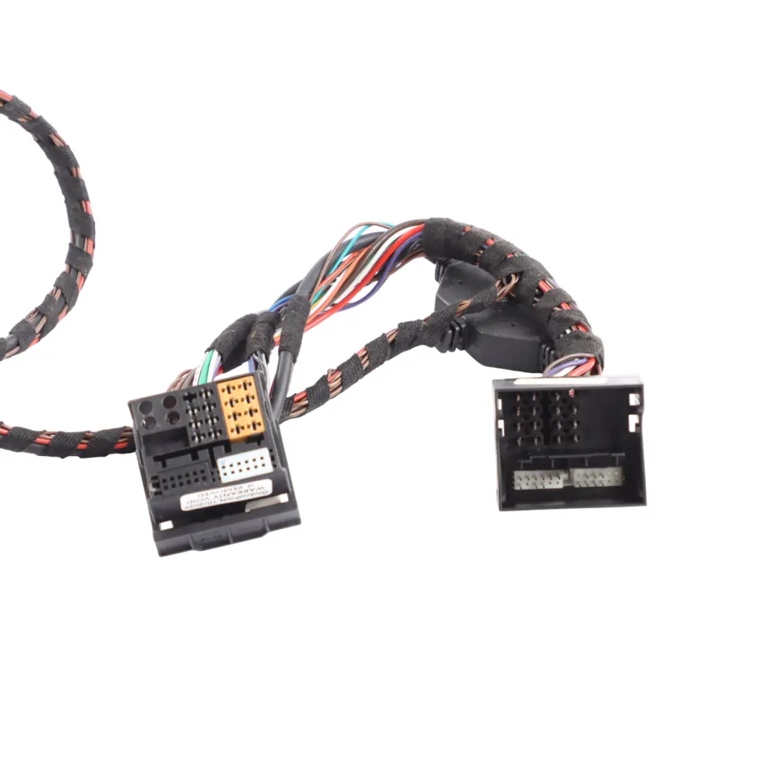 iPod Interface Module Control Unit ECU Wiring to Mercedes W203 CL203 with Part number B67824529 Mercedes W203 CL203 iPod Interface Module Control Unit ECU Wiring - SKU B67824529-1 - Part number B67824529