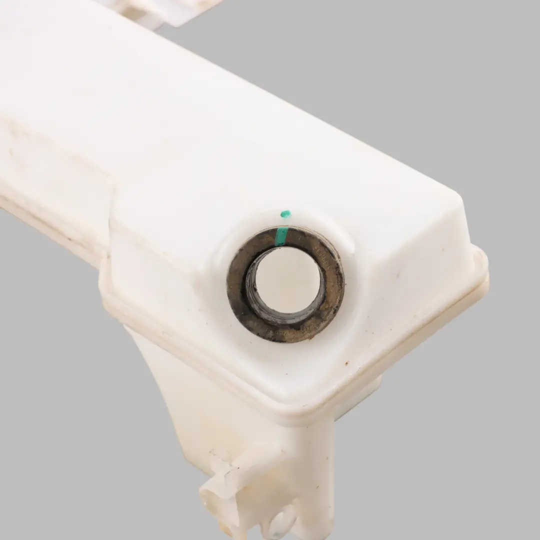 Mk8 Botella Lavaparabrisas Depósito De Fluido para Ford Transit con número de pieza BK21-13K185-A Ford Transit Mk8 Botella Lavaparabrisas Depósito De Fluido - SKU BK21-13K185-A - Número de pieza BK21-13K185-A