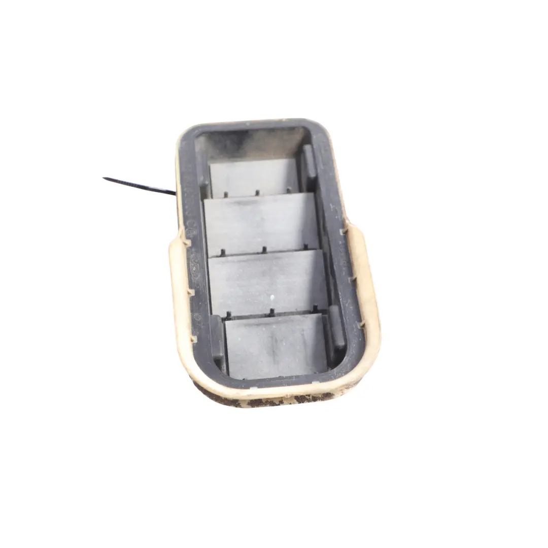 Ford Transit Custom Rear Fresh Air Grille Vent Trim Black - SKU 1771939 - Part number 1771939