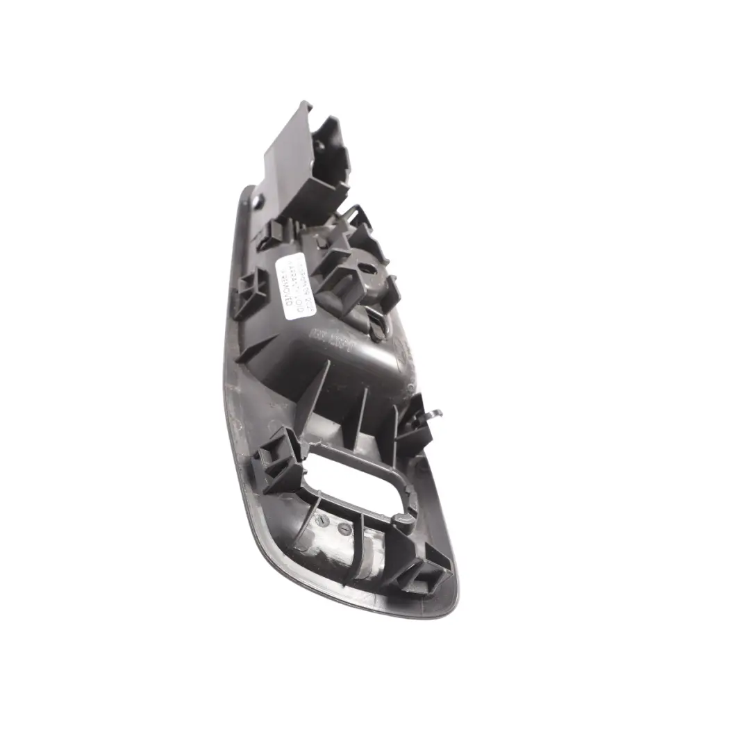 Door Handle Grab Interior Front Right O/S to Ford Transit Custom with Part number BK21-V22600-AD Ford Transit Custom Door Handle Grab Interior Front Right O/S - SKU BK21-V22600-AD - Part number BK21-V22600-AD