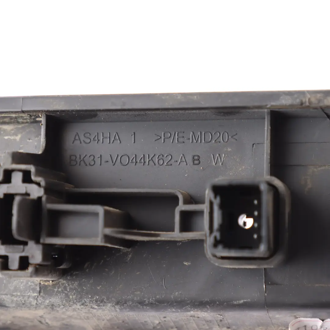 Mk8 Adaptador USB AUX Port Socket Connection BK31-V044K62-AB para Ford Transit con número de pieza BK31-V044K62-ABW Ford Transit Mk8 Adaptador USB AUX Port Socket Connection BK31-V044K62-AB - SKU 1828011 - Número de pieza BK31-V044K62-ABW