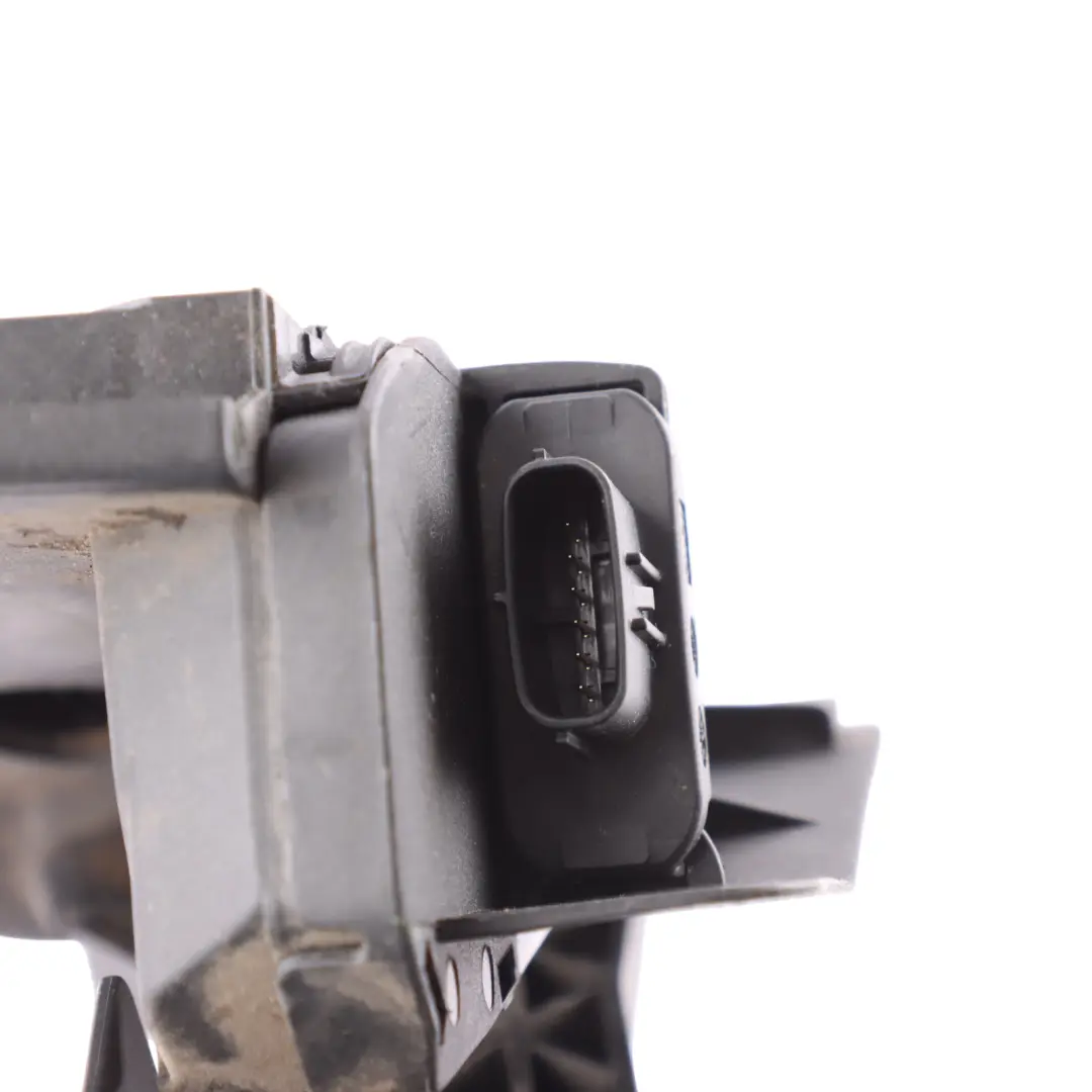 Accelerator Throttle Gas Pedal Manual Gearbox to Mazda 6 GJ with Part number GHP9 Mazda 6 GJ Accelerator Throttle Gas Pedal Manual Gearbox - SKU GHP9-41600 - Part number GHP9