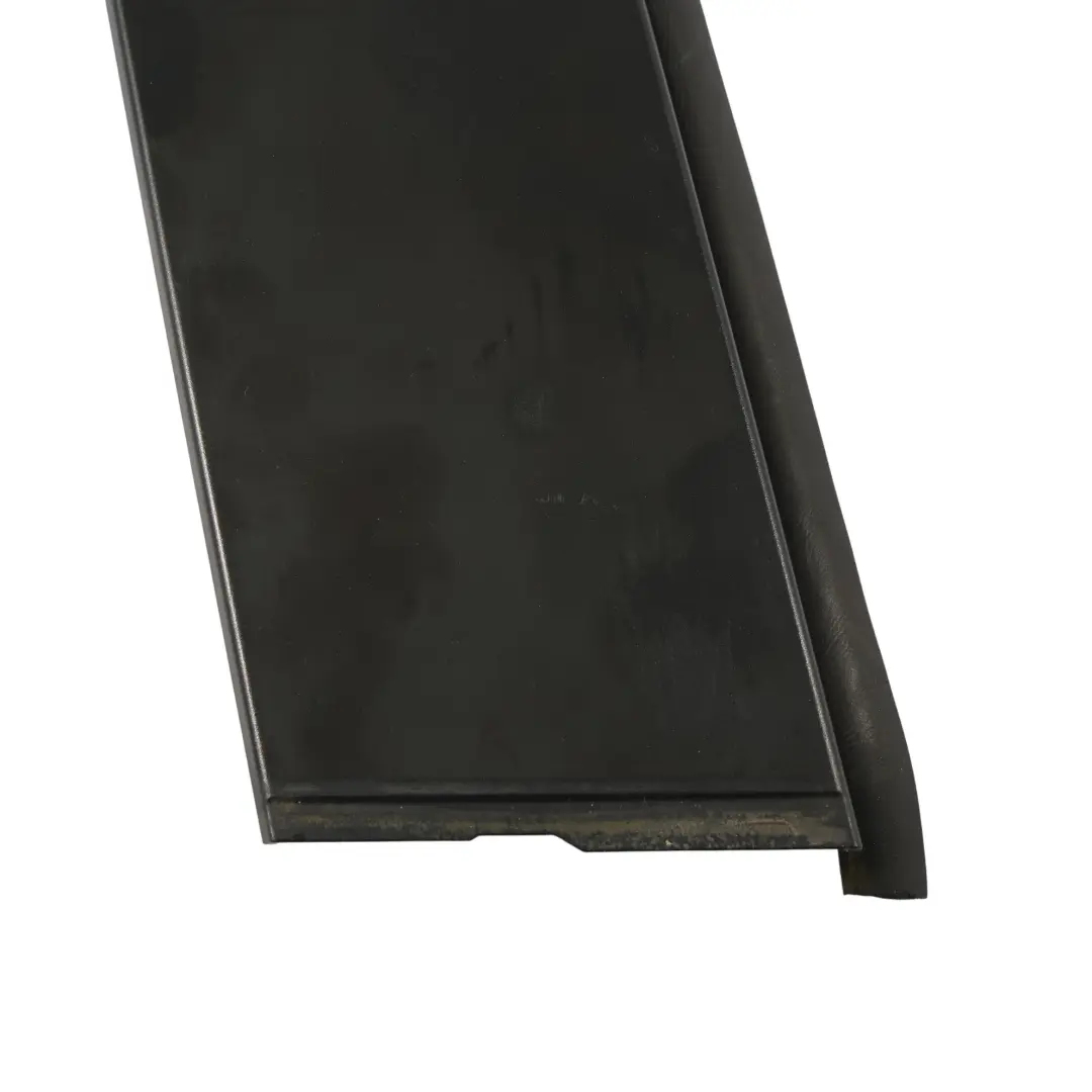 Tapa De Puerta Tira De Recorte Exterior Trasera Derecha para Mazda 6 GJ con número de pieza GHP950M31 Mazda 6 GJ Tapa De Puerta Tira De Recorte Exterior Trasera Derecha - SKU GHP950M31 - Número de pieza GHP950M31