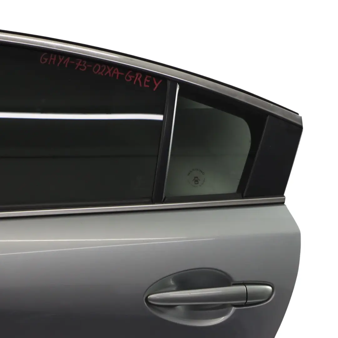 Drzwi Tylne Lewe Szare do Mazda 6 GJ o numerze GHY1-73-02XA Mazda 6 GJ Drzwi Tylne Lewe Szare - SKU GHY1-73-02XA-GREY - Numer Części GHY1-73-02XA