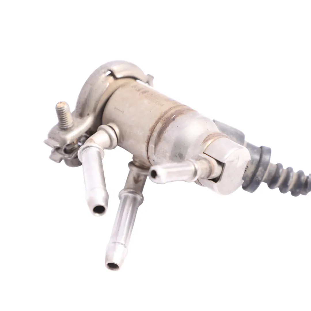 AdBlue Injector Nozzle Diesel to Ford Transit Custom with Part number GK21-5J281-AE Ford Transit Custom AdBlue Injector Nozzle Diesel - SKU 2040944 - Part number GK21-5J281-AE